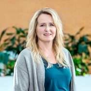 Suzanne Haeyen is inhoudelijk coordinator van de masteropleiding vaktherapie en bijzonder lector vaktherapie bij persoonlijkheidsstoornissen aan de HAN in Nijmegen