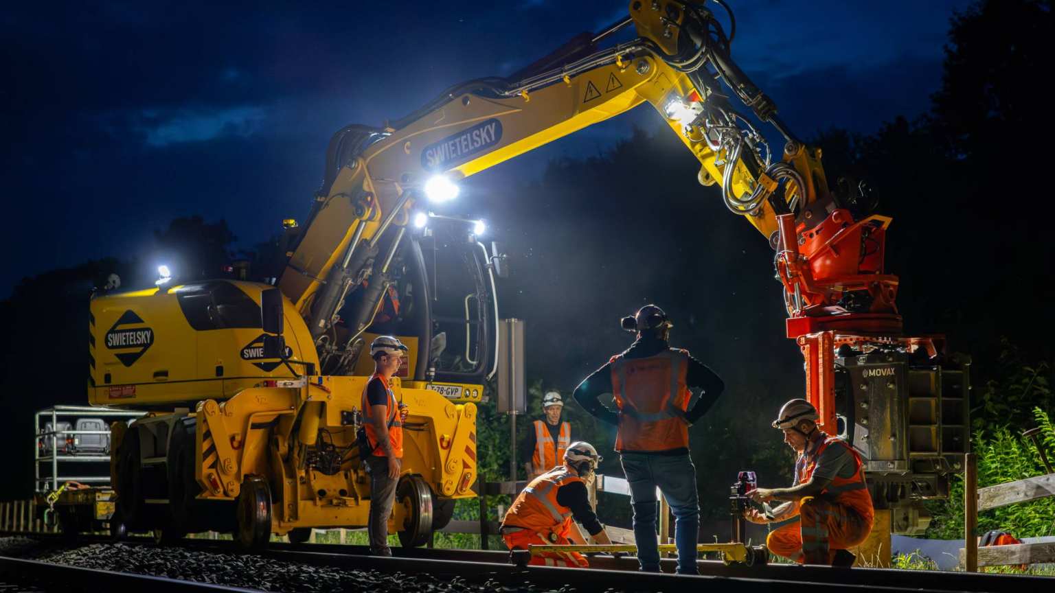 Werken aan het spoor bij Station Heyendaal