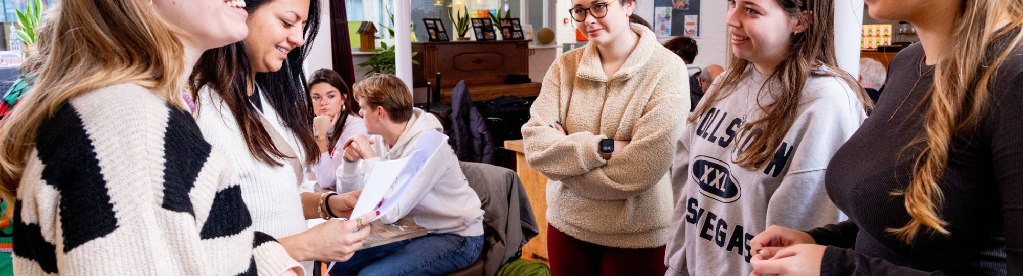 Labs en Werkplaats Nijmegen Oost -studenten-professionals en burgers aan het werk