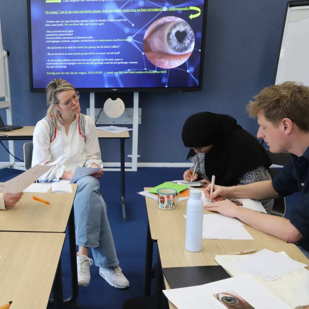 jenna Gudden tijdens het pedagogiekfestival van de Master Pedagogiek