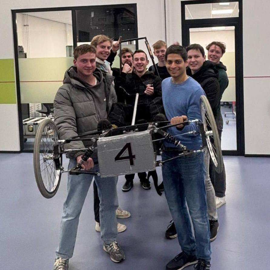 Gravity Racer is een populaire wedstrijd voor 2e-jaars studenten HAN Automotive. Welk voertuig komt het verst?