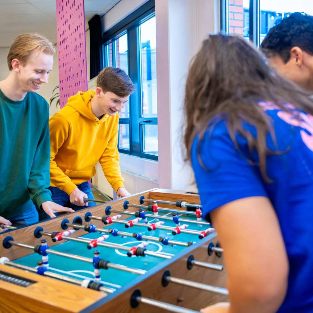 innovation studenten tafelvoetbal