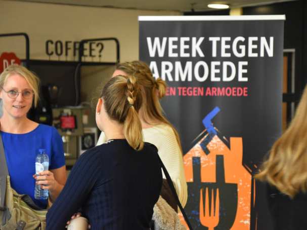 Week tegen Armoede, Elma Vriezekolk in gesprek