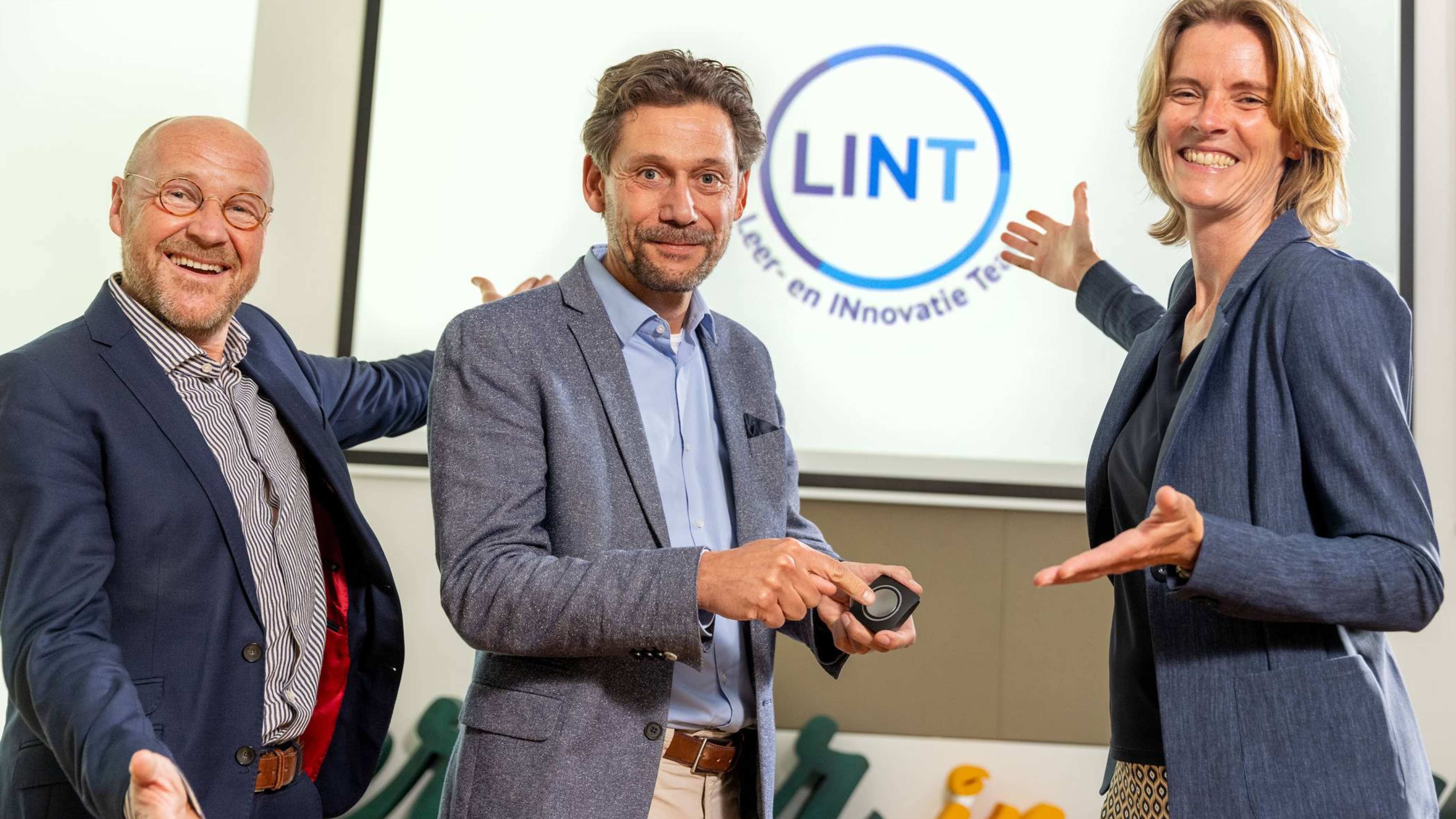 Bestuurders HAN, Sint Maartenskliniek en ROC Nijmegen bekrachtigen samenwerking LINT. Toegevoegd door Carlijn Brinkman