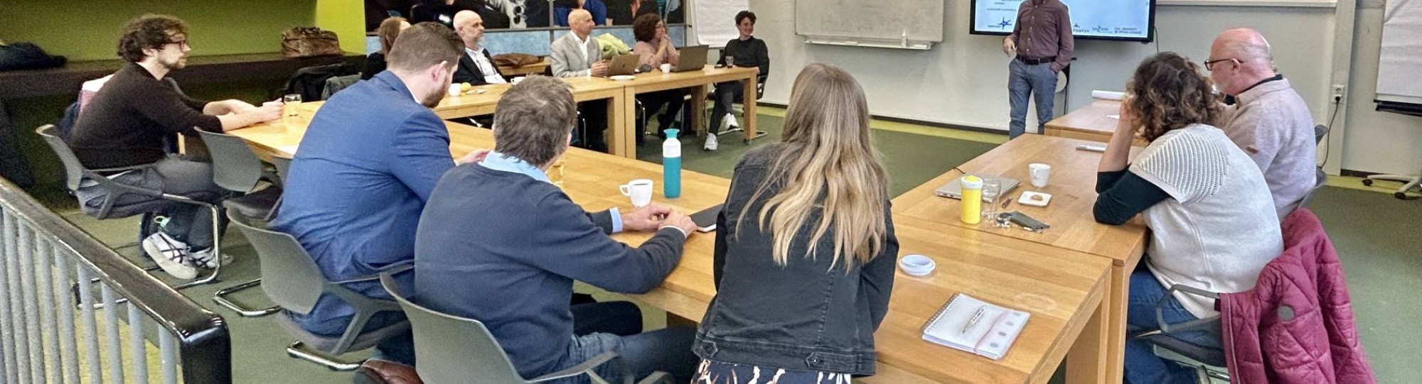 Foto tijdens de eerste DEMAND meet up tussen HAN, Saxion en Fontys.