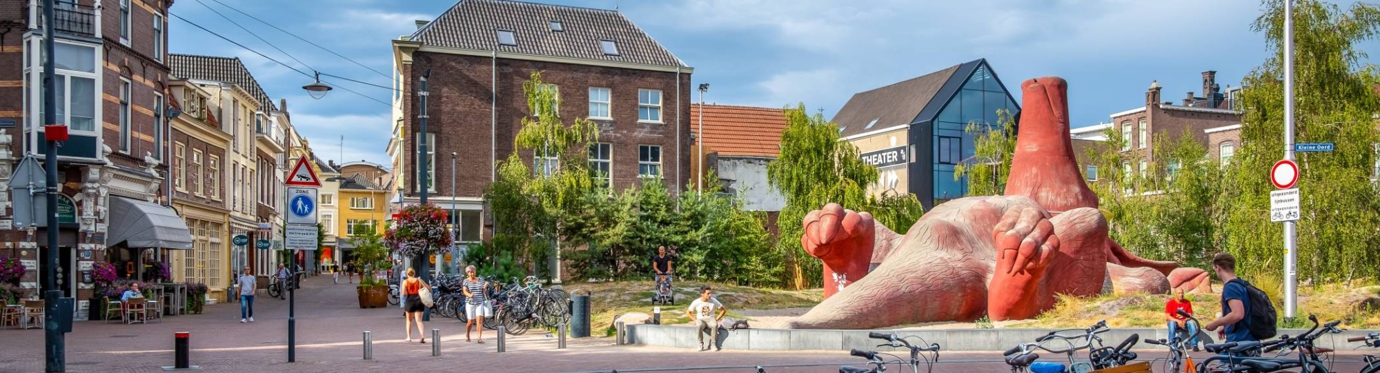 Arnhem stad beeld van aardvarken en fietsen