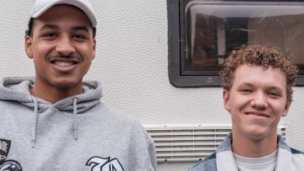 2 studenten ORM voor de Campus Camper