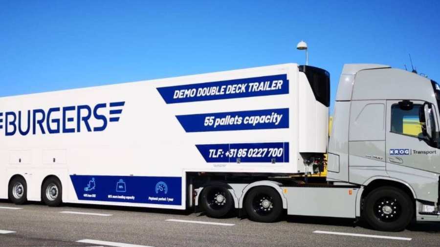 Trailer van Burgers carrosserie