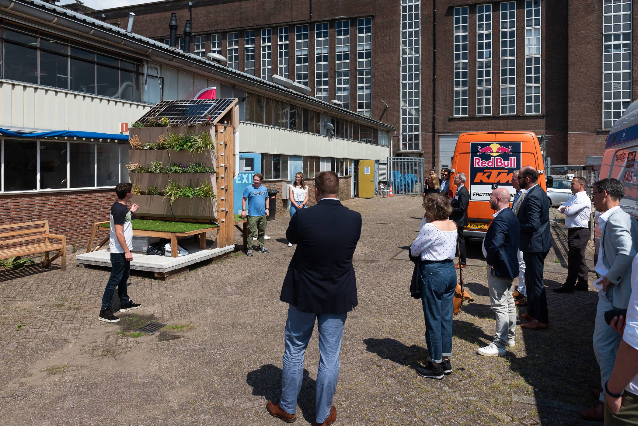 De prijswinnende Infrawall die door een volgende groep studenten ook daadwerkelijk wordt gerealiseerd.